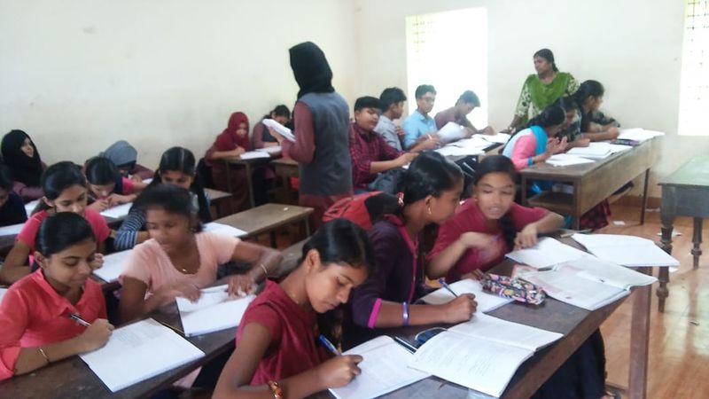 പ്രമാണം:Clas 4.jpg