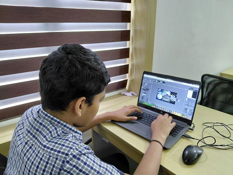 പ്രമാണം:19077-Digital poster-Moon day-4.jpg