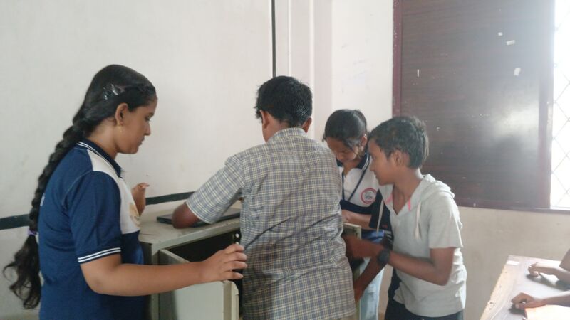 പ്രമാണം:21060 lk protectio1.jpg