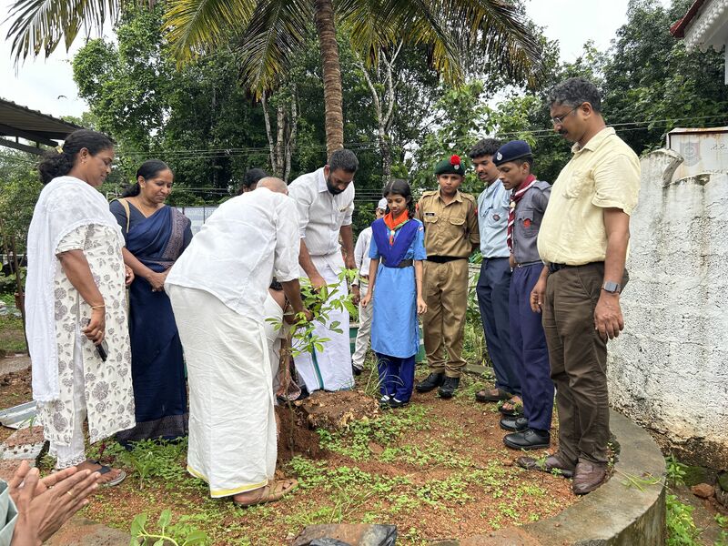 പ്രമാണം:31043 evday 5 2026.jpg