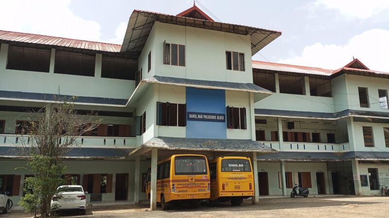 പ്രമാണം:38057-School Newpicture-.jpeg