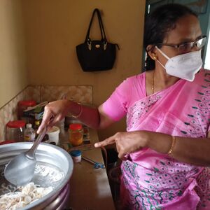 41511 noonmeal cooking.jpeg