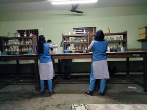 44055 science lab vhse.jpeg