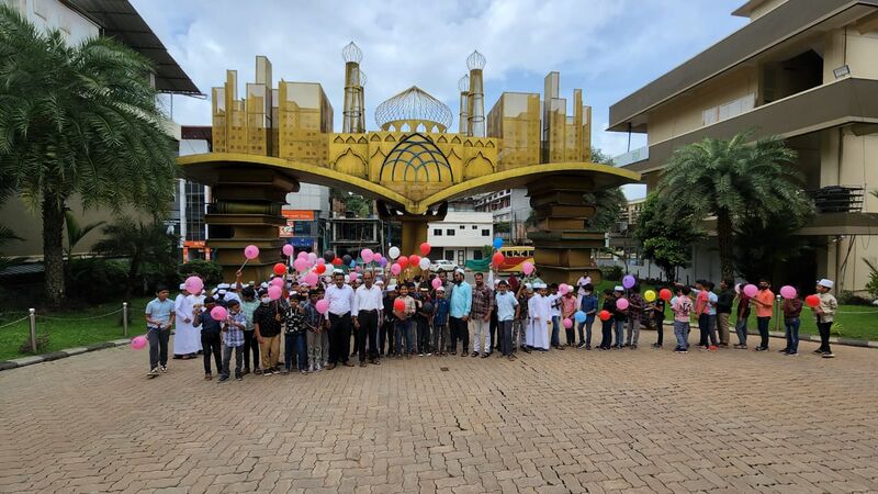 പ്രമാണം:47061 22prevash.jpg