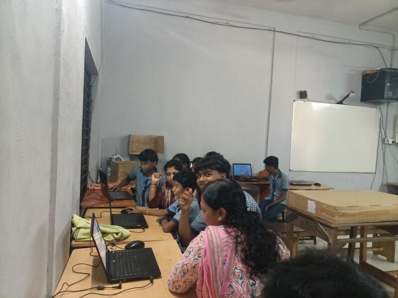 പ്രമാണം:Computer awareness.jpg