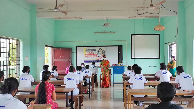 പ്രമാണം:Health Class2.jpg