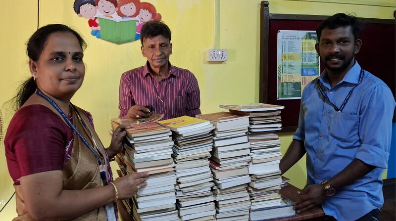 പ്രമാണം:Library2025 43042.jpg