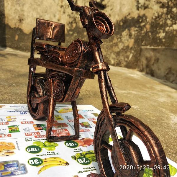 പ്രമാണം:Paintings on Pandemic Days 8.jpg