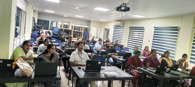 പ്രമാണം:Robotics DRG 6.jpg