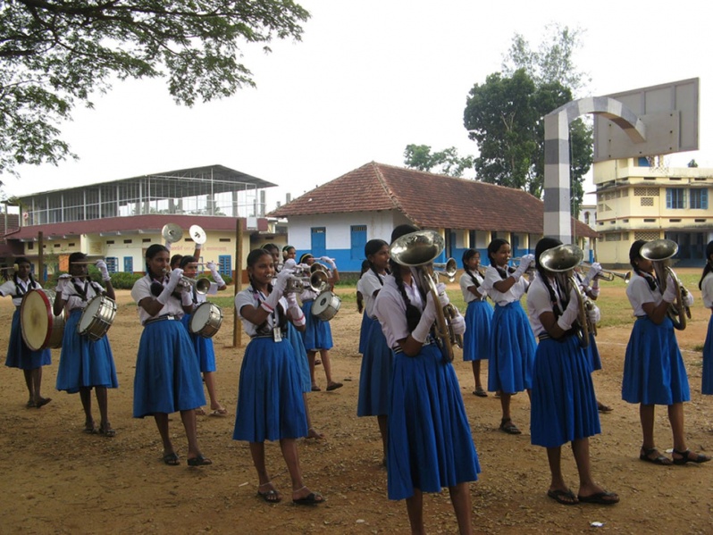 പ്രമാണം:SHGHS Students.jpg