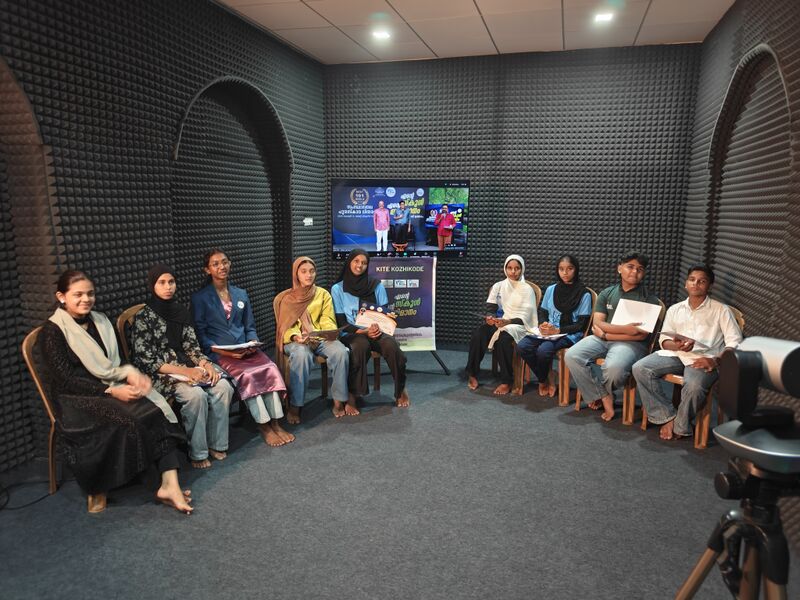 പ്രമാണം:170001 Reels competition 2.jpg