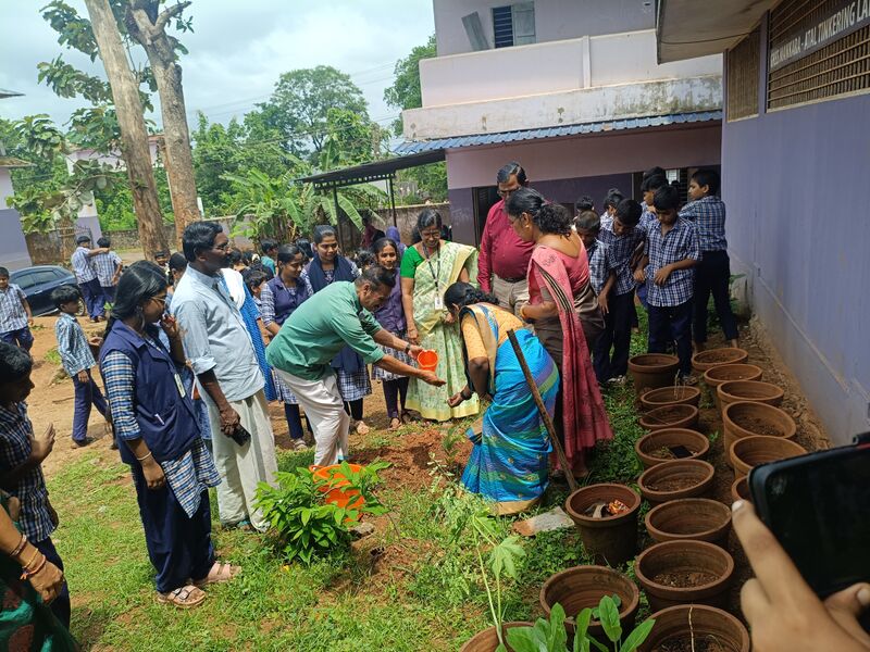 പ്രമാണം:21073 PKD environmentalday26.jpg