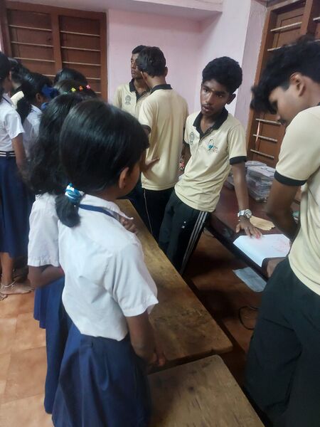 പ്രമാണം:23053-LK-robofest 1.jpg