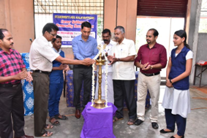 പ്രമാണം:29001 3190.JPG