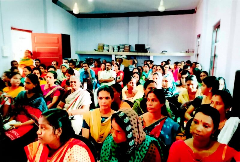 പ്രമാണം:36053 PRAVESANOLSAVAM.jpg