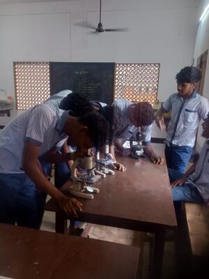 42022 Hitech Zoologylab.jpg