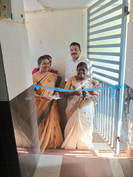 പ്രമാണം:44029 2635.jpg