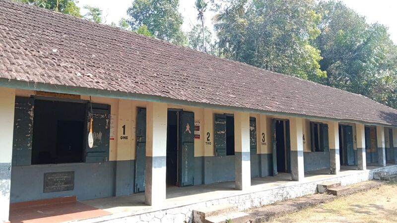 പ്രമാണം:Gvlps mezhuveli.jpeg