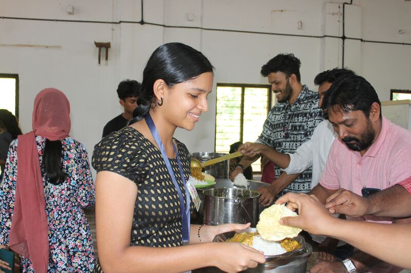 പ്രമാണം:Lkdc2024-PKD-camp food 3.jpg