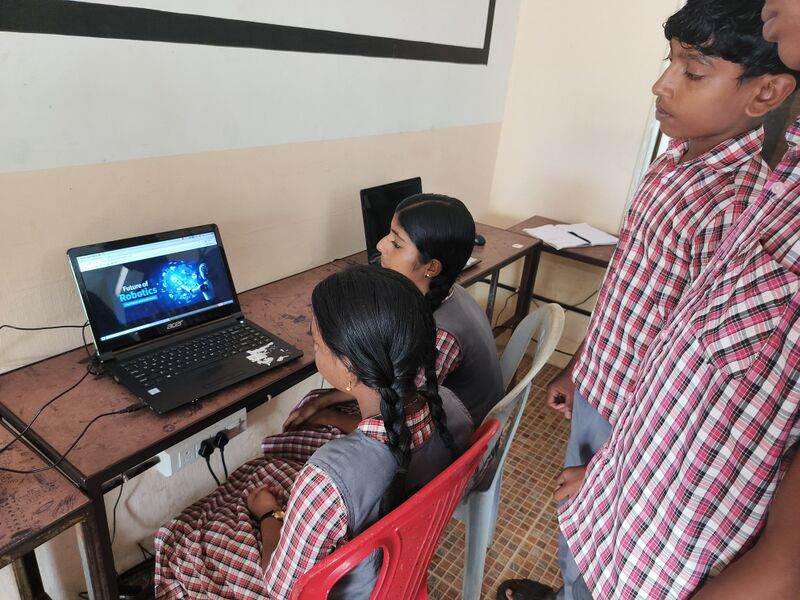 പ്രമാണം:ROBOTIC EXPO.jpg