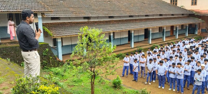 പ്രമാണം:12029 kgd rbs-2.jpeg