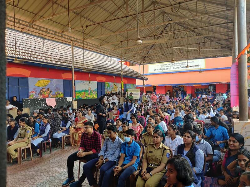 പ്രമാണം:20002 nirav 2.jpg