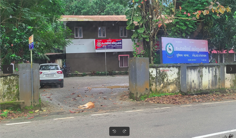 പ്രമാണം:29228 police.png