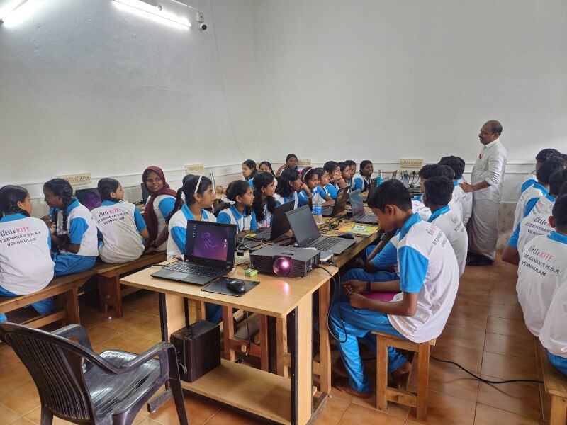 പ്രമാണം:37053- Preliminary Camp 2025-28 Batch(10).jpg