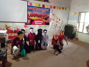 44253 Padanoltsavam hindi skit.jpg