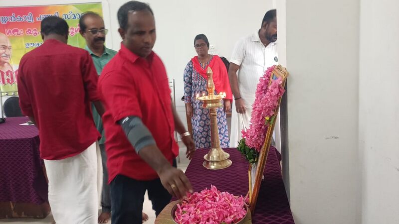 പ്രമാണം:44354 GANDHIJAYANTHI 3.jpg