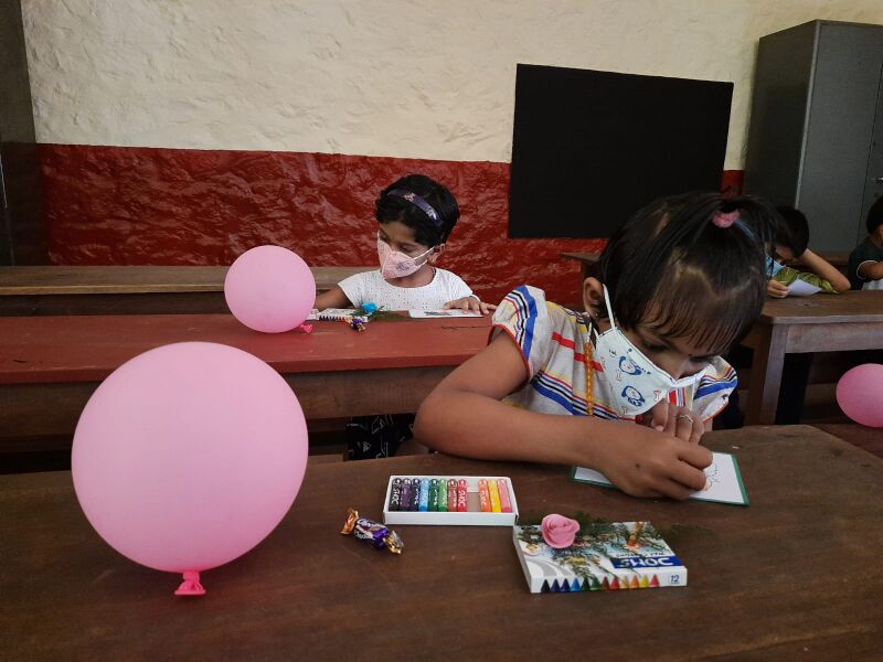 പ്രമാണം:BS21 KTM 32033 4.jpg