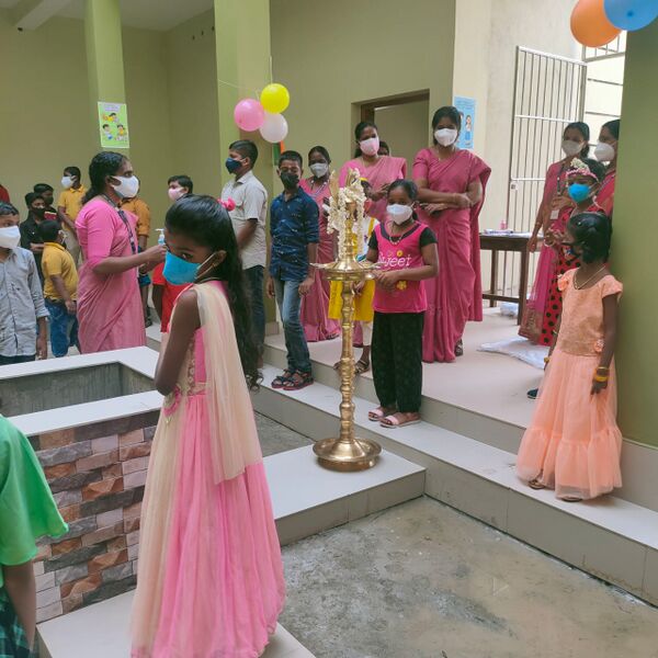 പ്രമാണം:BS21 PTA 38040 2.jpg