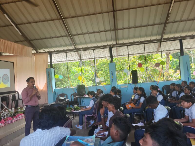 പ്രമാണം:BS25 tsr 23076 101.jpeg