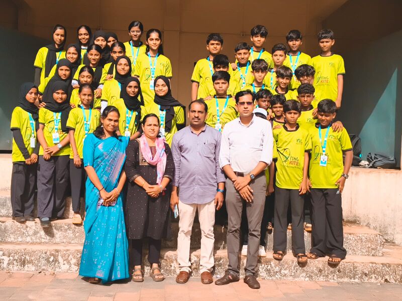 പ്രമാണം:Lkcamp batch.jpg