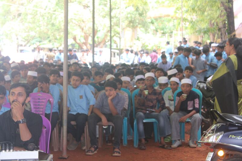 പ്രമാണം:16042 pravesanolsavam2025 3.JPG