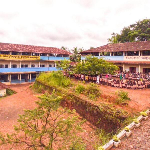 പ്രമാണം:18573 hitechh.jpg