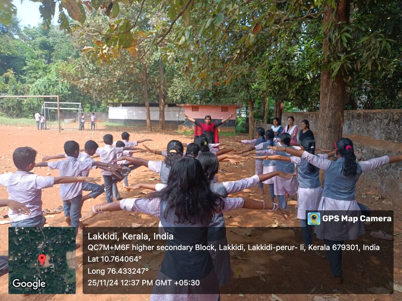 പ്രമാണം:20029 Extra curricular activities.jpg