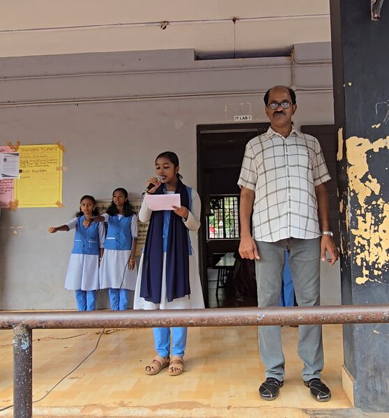 പ്രമാണം:20036-Foss 4.jpg