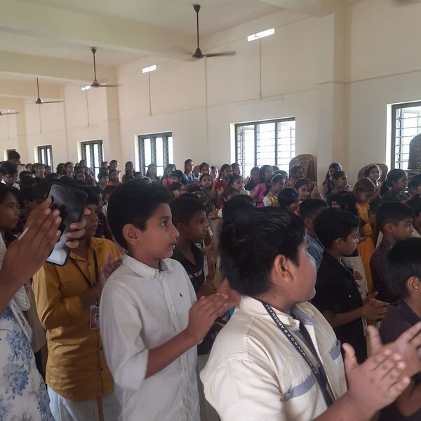 പ്രമാണം:31264 hall.jpg