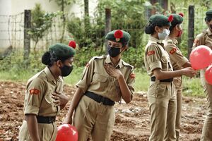 BS21 WYD 15017 2.jpg