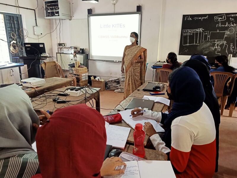 പ്രമാണം:LK SCHOOL CAMP 1.jpeg