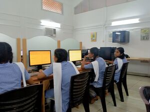 13006 - hightech hall 1.jpg