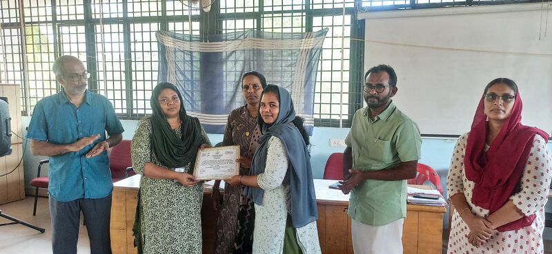 പ്രമാണം:19054 Haritha MIssion.jpeg