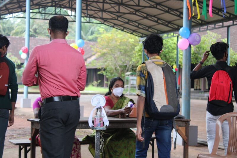 പ്രമാണം:19068 B2S 10.jpeg