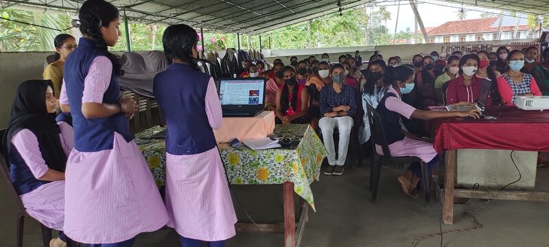 പ്രമാണം:25078-EKM-CKCS22-1 - Manju Xavier.jpg