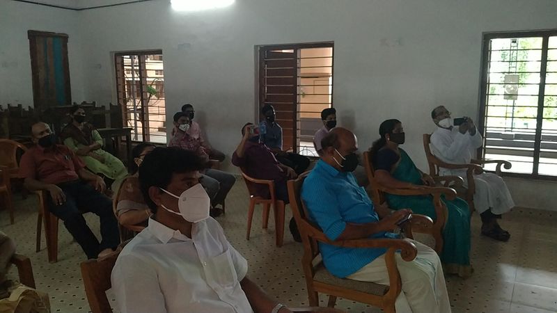 പ്രമാണം:33056 hightech5.jpg