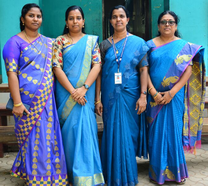 പ്രമാണം:44050 24 hs HIN.JPG