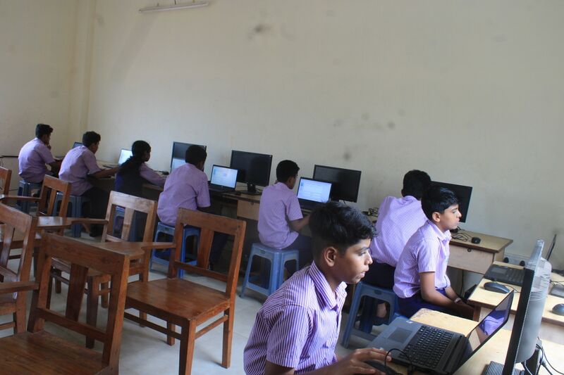 പ്രമാണം:17501 lk exam2025.JPG