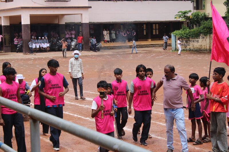 പ്രമാണം:19077 Sporteen16.jpg