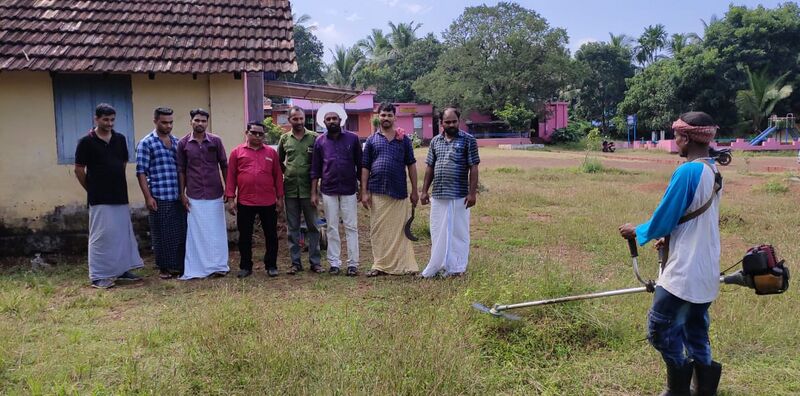 പ്രമാണം:19833 cleaning 2.jpg